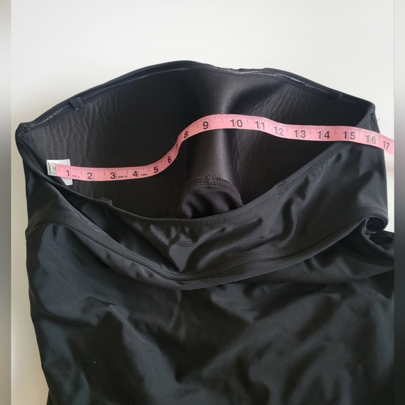 Crochet Flounce High Coverage One Piece Swimsuit Kona Sol Black strapless XL New - Picture 6 of 9